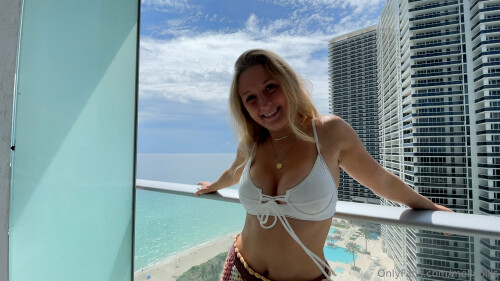 Molly Pills | Horny Hiking Nude Leaked Onlyfans Photo Molly Pills | Horny Hiking Nude Leaked Onlyfans Photo