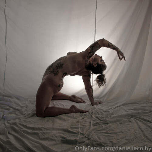 Danielle Colby Nude Leaked Onlyfans Photo Danielle Colby Nude Leaked Onlyfans Photo