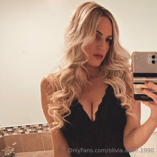 olivia anne 1990 Nude Leaked Onlyfans Photo olivia anne 1990 Nude Leaked Onlyfans Photo