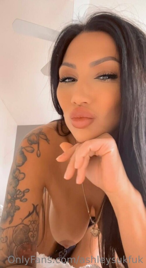 ashleysukfuk Nude Leaked Onlyfans Photo ashleysukfuk Nude Leaked Onlyfans Photo