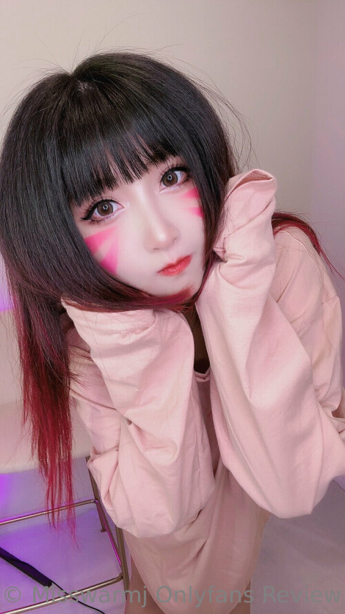 720x1280_05098daecf0ed82c80e07480c27c3f21.jpg
