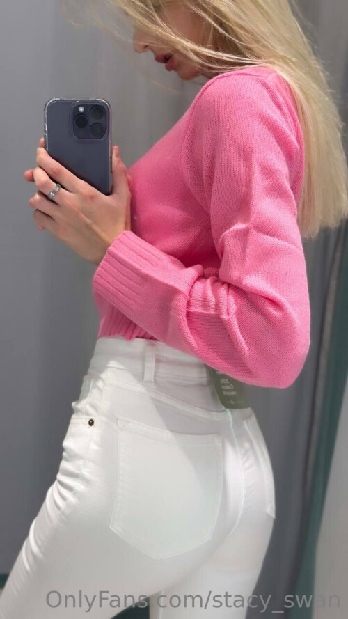 anastayshaa / stacy_swan Nude Leaked Onlyfans Photo anastayshaa / stacy_swan Nude Leaked Onlyfans Photo