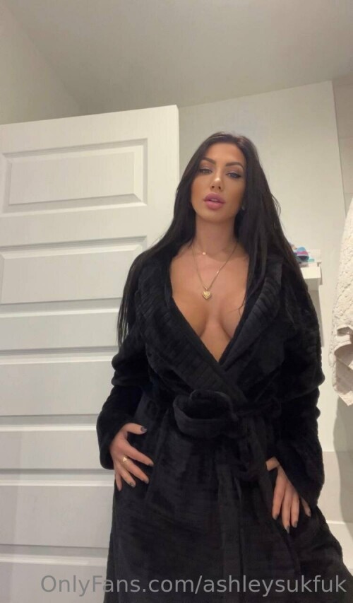 ashleysukfuk Nude Leaked Onlyfans Photo ashleysukfuk Nude Leaked Onlyfans Photo