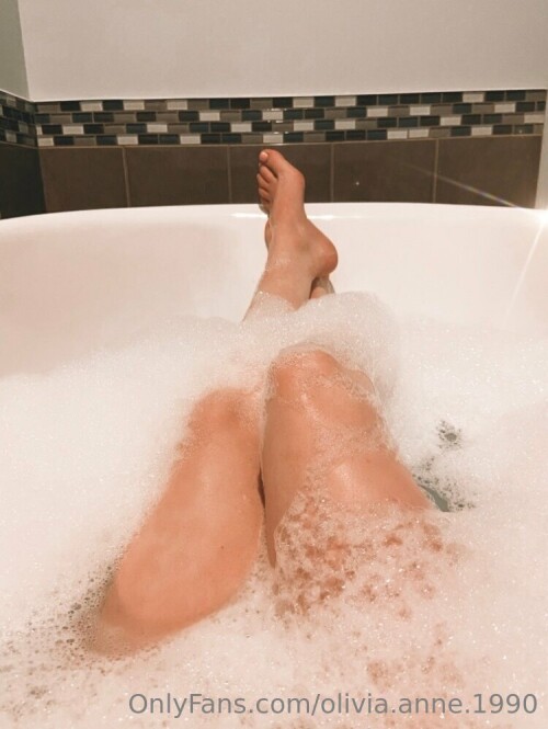 olivia anne 1990 Nude Leaked Onlyfans Photo olivia anne 1990 Nude Leaked Onlyfans Photo