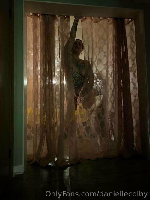 Danielle Colby Nude Leaked Onlyfans Photo Danielle Colby Nude Leaked Onlyfans Photo