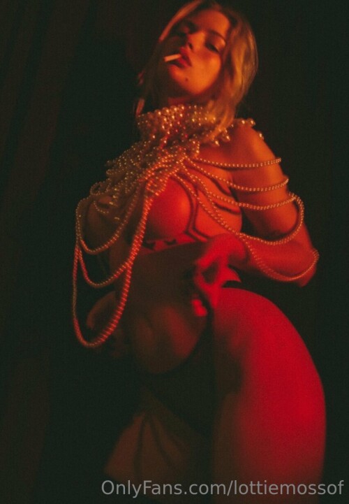 Lottie Moss Nude Leaked Onlyfans Photo Lottie Moss Nude Leaked Onlyfans Photo