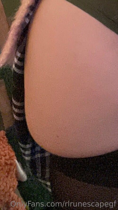 RLrunescapeGF Nude Leaked Onlyfans Photo RLrunescapeGF Nude Leaked Onlyfans Photo