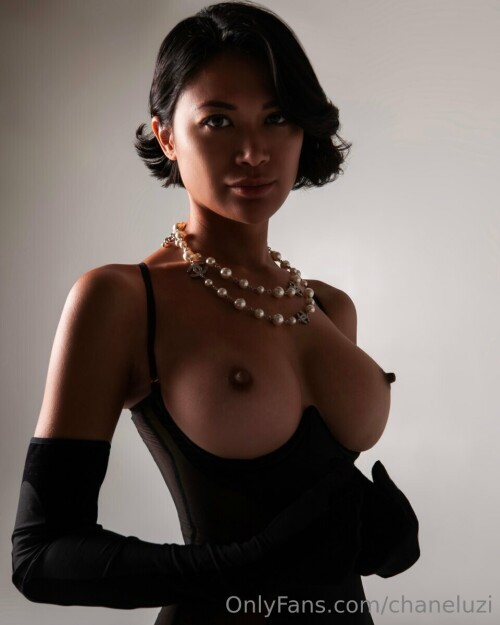 Chanel Uzi Nude Leaked Onlyfans Photo Chanel Uzi Nude Leaked Onlyfans Photo