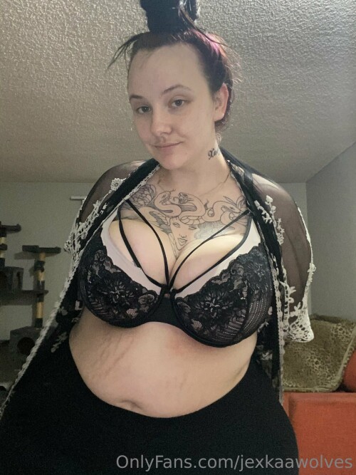 JexkaaWolves Nude Leaked Onlyfans Photo JexkaaWolves Nude Leaked Onlyfans Photo