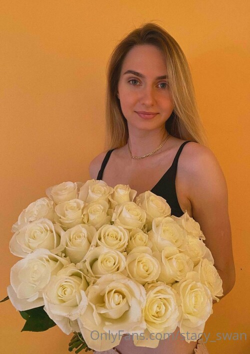 anastayshaa / stacy_swan Nude Leaked Onlyfans Photo anastayshaa / stacy_swan Nude Leaked Onlyfans Photo