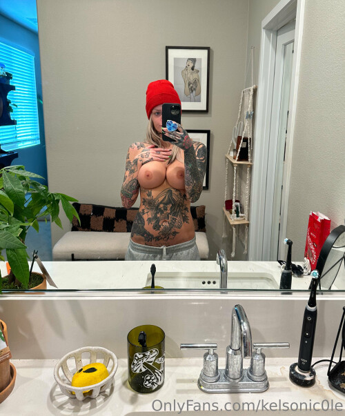 Kelsonic0le Nude Leaked Onlyfans Photo Kelsonic0le Nude Leaked Onlyfans Photo