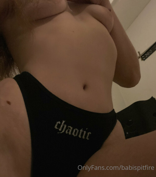 livingvampira / babispitfire / babivampire Nude Leaked Onlyfans Photo