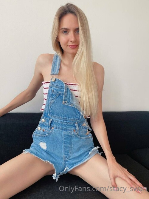 anastayshaa / stacy_swan Nude Leaked Onlyfans Photo anastayshaa / stacy_swan Nude Leaked Onlyfans Photo