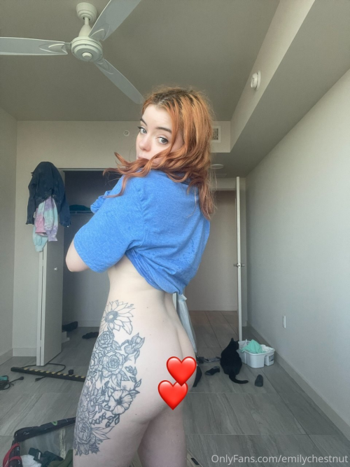 emilychestnut / Emily Chestnut Nude Leaks OnlyFans - Fapshots