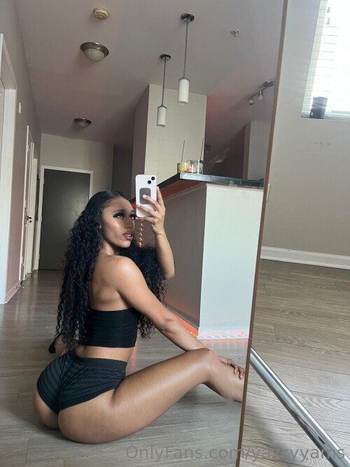 yazzyyams / Queen Yasmeena Nude Leaked Onlyfans Photo yazzyyams / Queen Yasmeena Nude Leaked Onlyfans Photo