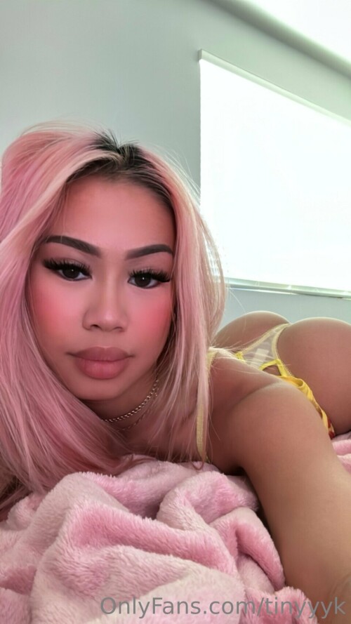 tinyyyk (aka kaylakipp) Nude Leaked Onlyfans Photo tinyyyk (aka kaylakipp) Nude Leaked Onlyfans Photo