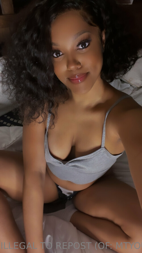 Lola Teases / mtyou Nude Leaked Onlyfans Photo Lola Teases / mtyou Nude Leaked Onlyfans Photo