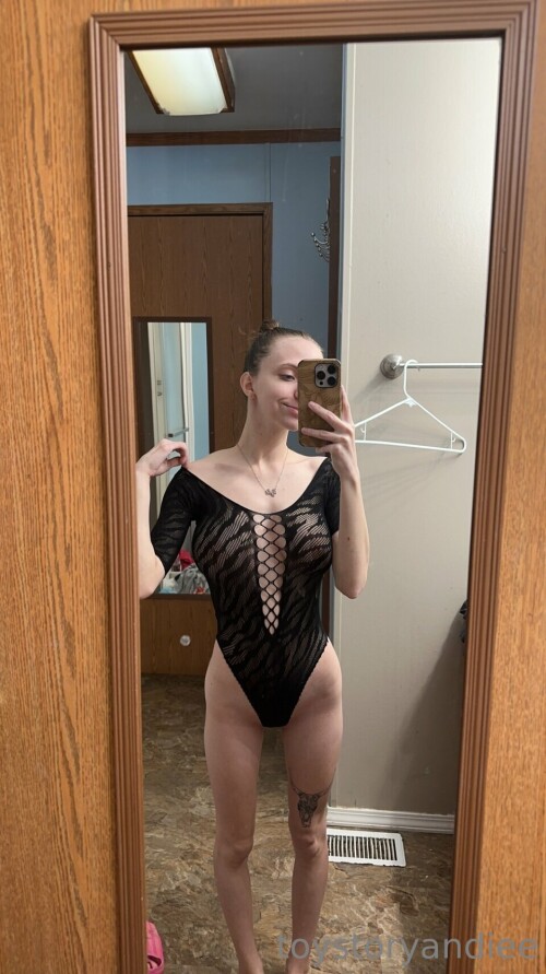 ToyStoryAndiee aka JustinTheTortle Nude Leaked Onlyfans Photo ToyStoryAndiee aka JustinTheTortle Nude Leaked Onlyfans Photo