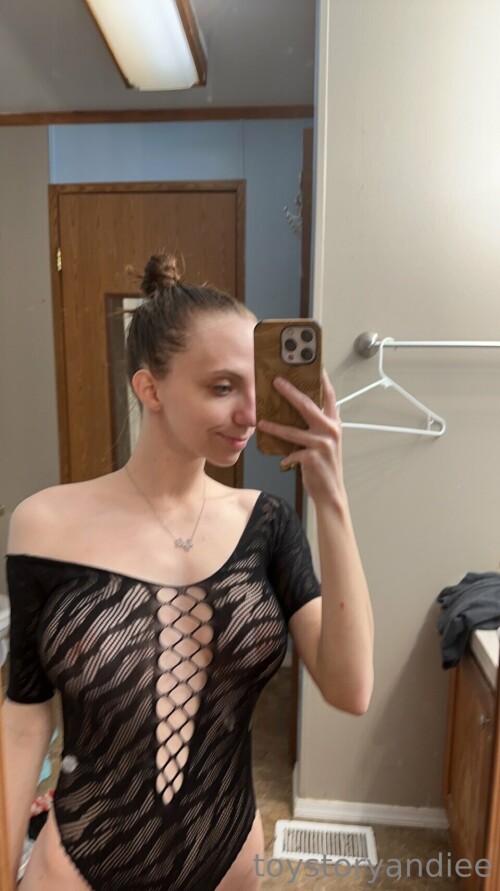 ToyStoryAndiee aka JustinTheTortle Nude Leaked Onlyfans Photo ToyStoryAndiee aka JustinTheTortle Nude Leaked Onlyfans Photo