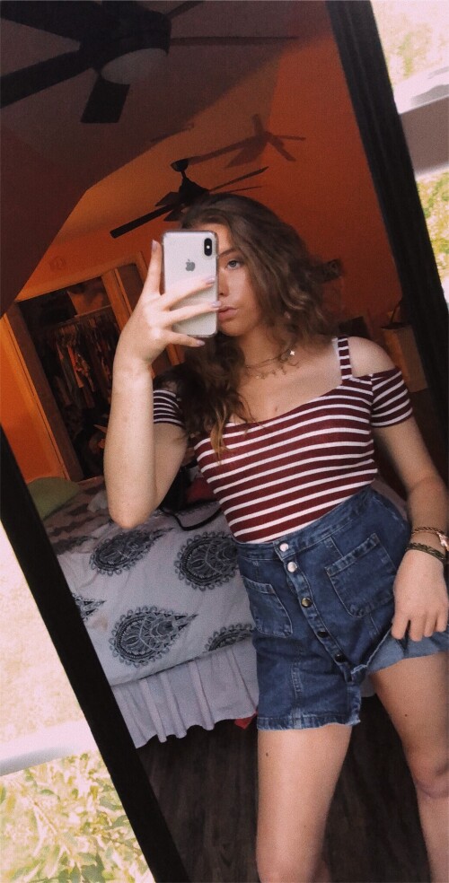 haidentaylor2 Nude Leaked Onlyfans Photo haidentaylor2 Nude Leaked Onlyfans Photo