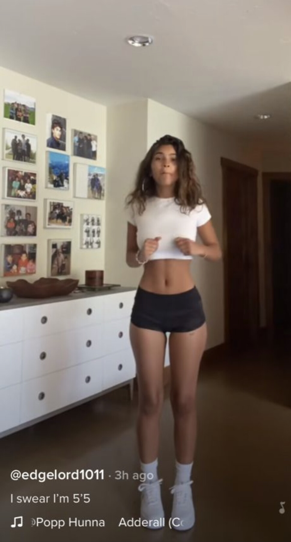 Tina Tonkin Leaked Photo 171105 - Fapello.su