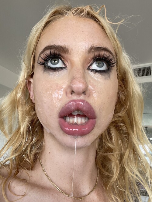 Chloe cherry Nude Leaked Onlyfans Photo