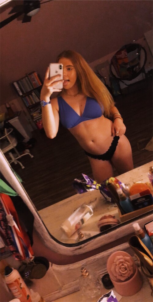 haidentaylor2 Nude Leaked Onlyfans Photo haidentaylor2 Nude Leaked Onlyfans Photo