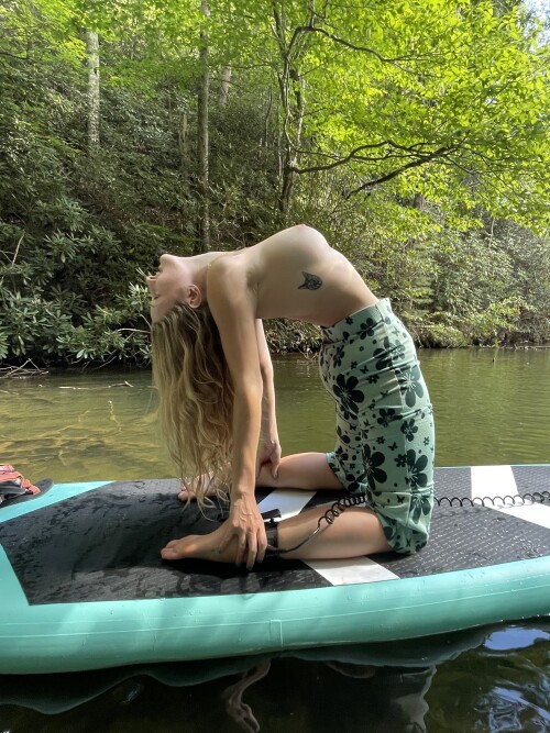 Molly Pills | Horny Hiking Nude Leaked Onlyfans Photo Molly Pills | Horny Hiking Nude Leaked Onlyfans Photo