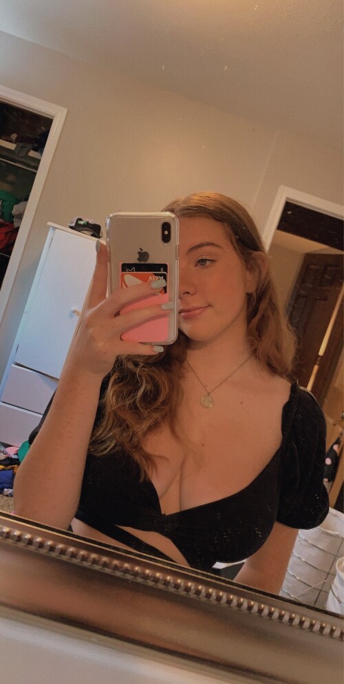 haidentaylor2 Nude Leaked Onlyfans Photo haidentaylor2 Nude Leaked Onlyfans Photo