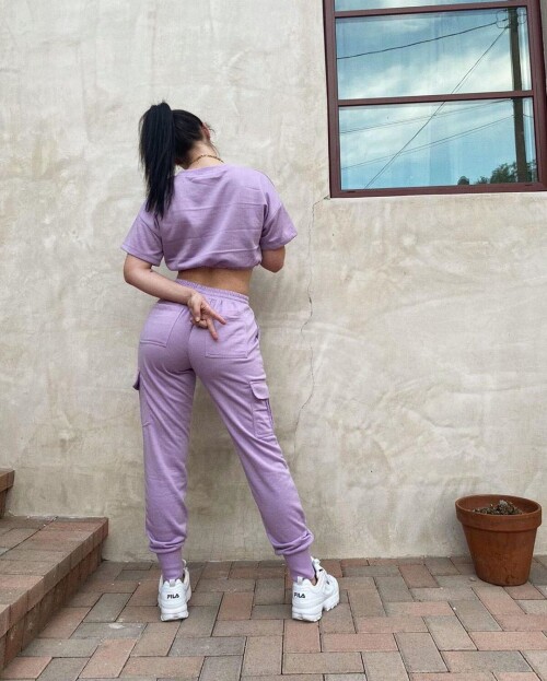 Adelaide Kane Photo 4