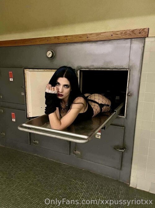 xxpussyriotxx | nadya tolokonnikova Nude Leaked Onlyfans Photo xxpussyriotxx | nadya tolokonnikova Nude Leaked Onlyfans Photo