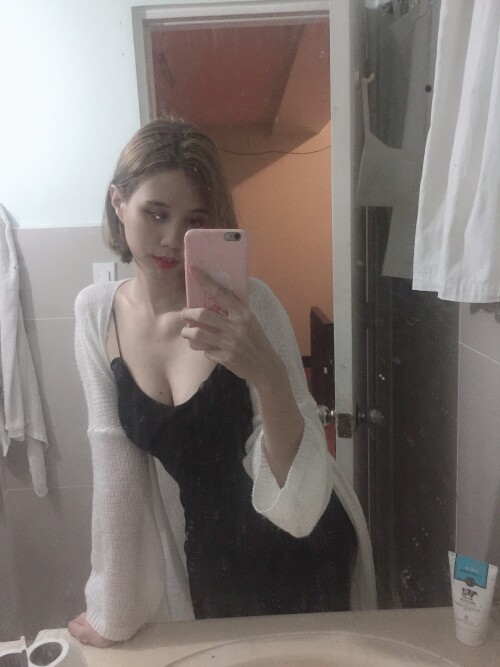 EXEY_9eVcAEpKQ8.md.jpg