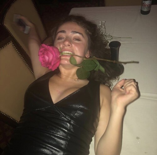EcDUNrFXgAYO3Xf.jpg