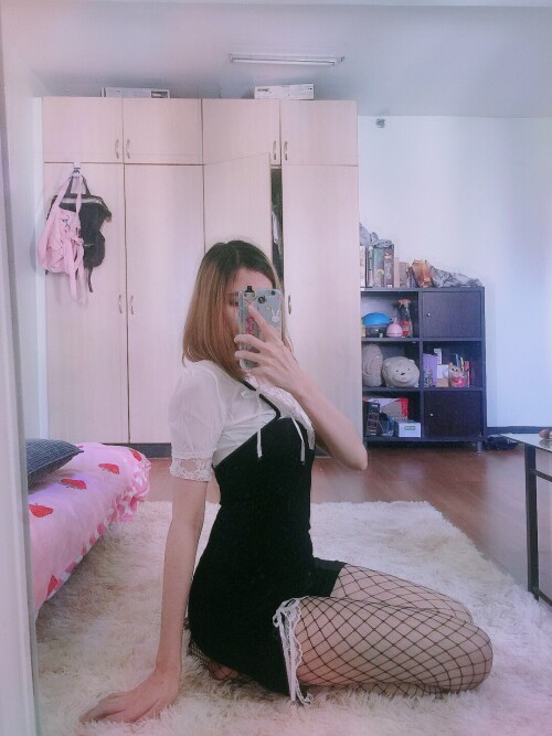EdJH22yU0AAXUz1.md.jpg