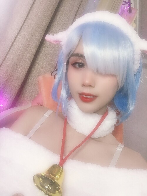 EkL7BWPU8AEX1lD.md.jpg