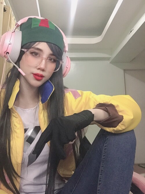 EqUPlRnVgAAuPW9.md.jpg