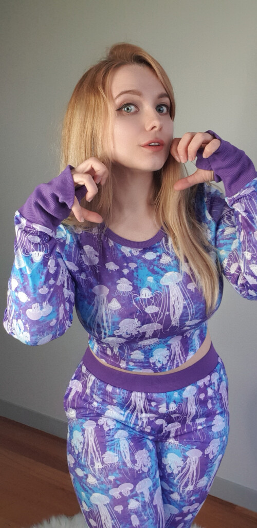 Mirikashi Cosplay Nude Leaked Onlyfans Photo Mirikashi Cosplay Nude Leaked Onlyfans Photo