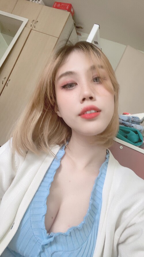 FF_KJLoVkAEQh79.md.jpg