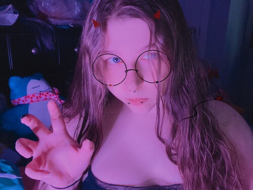 FM4xHckX0AEYRTYbfa7d8a49aeb916c.jpg