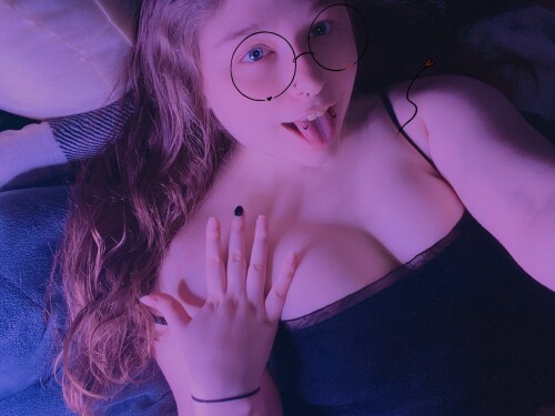 FM4xHcnXsAMoEJa832cbafd7c9e4213.jpg