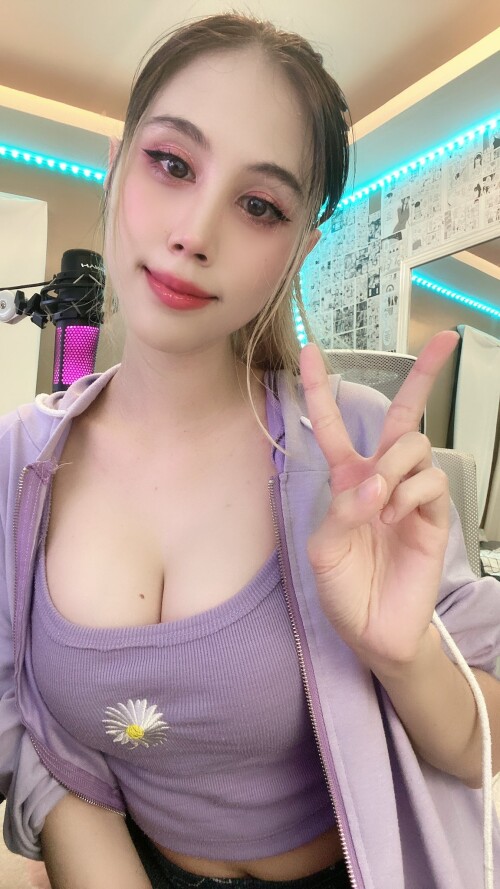 FjsxlYmaMAE6anU.md.jpg