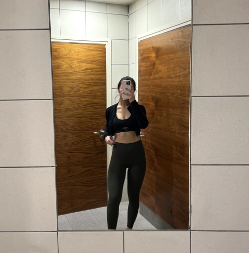 FkWqfetXkAEsgtH-karagii4a243fa378a01746.md.jpg