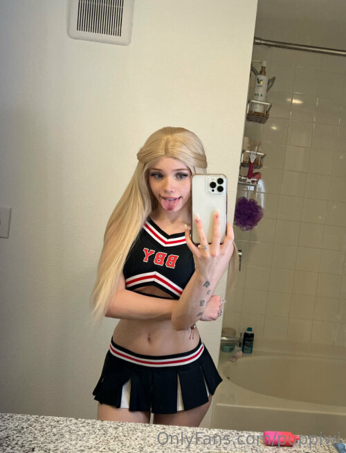 Grinchie/puppiwii Nude Leaked Onlyfans Photo Grinchie/puppiwii Nude Leaked Onlyfans Photo
