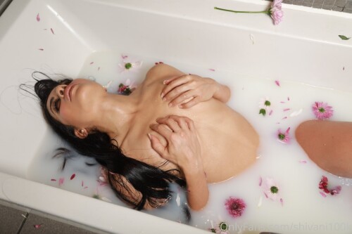 Shivani100k Nude Leaked Onlyfans Photo Shivani100k Nude Leaked Onlyfans Photo