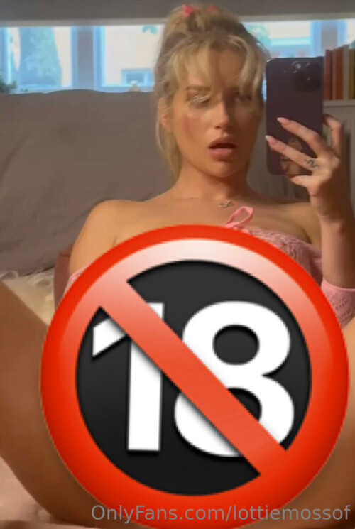 Lottie Moss Nude Leaked Onlyfans Photo Lottie Moss Nude Leaked Onlyfans Photo