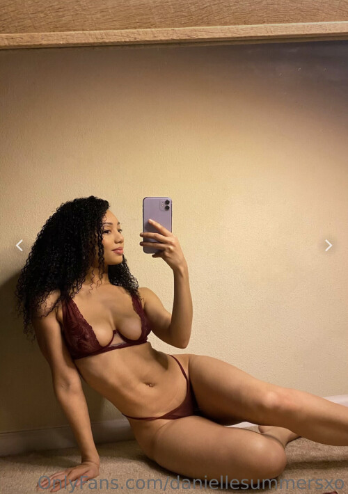 Daniellesummersxo Nude Leaked Onlyfans Photo Daniellesummersxo Nude Leaked Onlyfans Photo