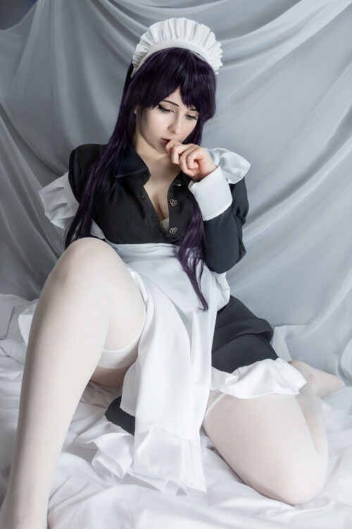 Komi-maid_203cdbf03059ed3731.jpg