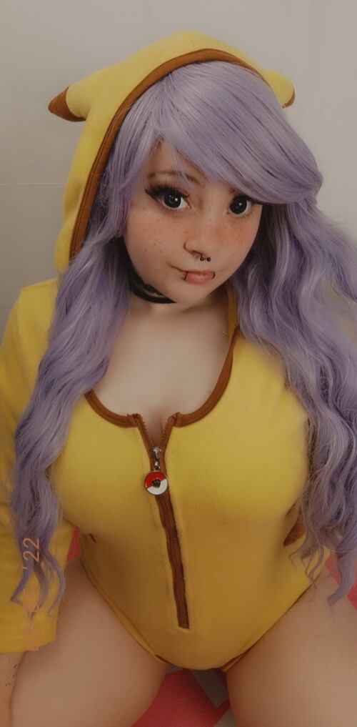 Little-Scare-Fox---Pikachu_2554486-0036.jpg