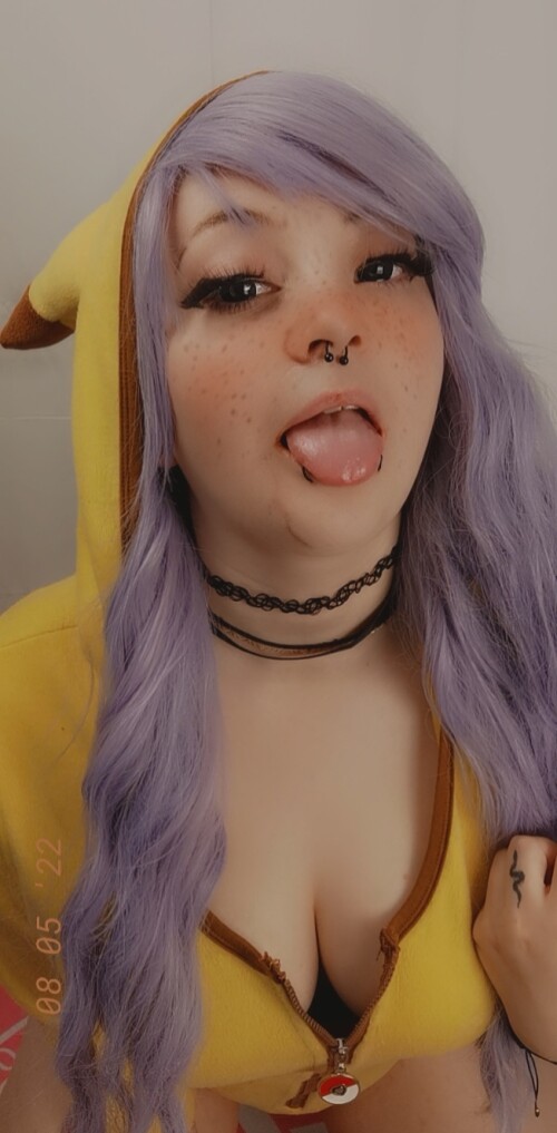Little-Scare-Fox---Pikachu_2554486-0038.jpg