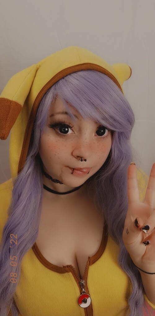 Little-Scare-Fox---Pikachu_2554486-0045.jpg